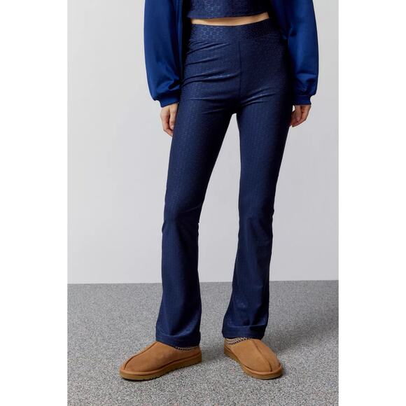 New All Access by Bandier Harmony Jacquard Flare Pant Navy Blue Small - Picture 11 of 11